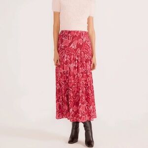 MINKPINK Mae tiered skirt in retro floral Size L